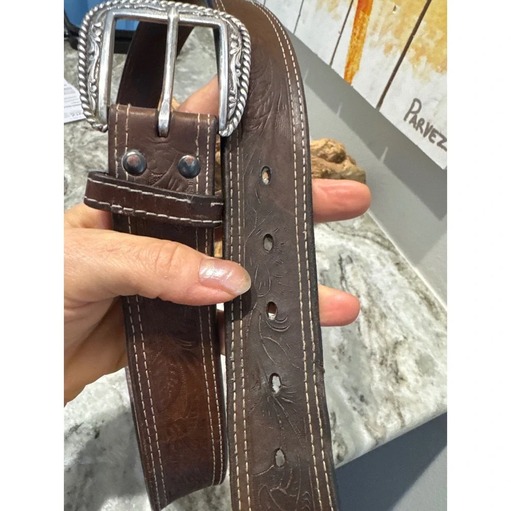 Ariat 2007 Limited Edition Buckle & Belt From Original Master Brown Size 34‎